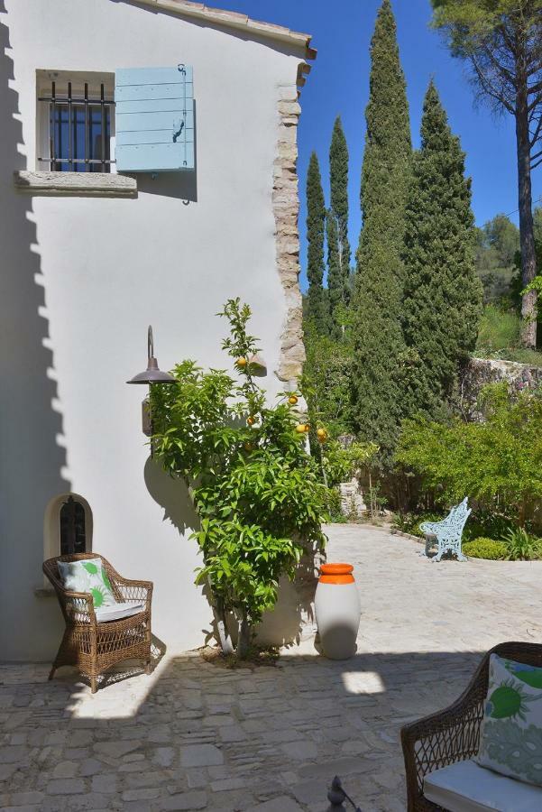 Mas Du Perthus Bed & Breakfast Cassis Exterior photo